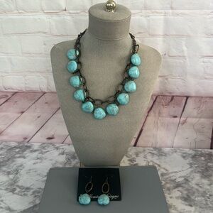 Premier Designs faux turquoise stone brass tone necklace & earrings matching set